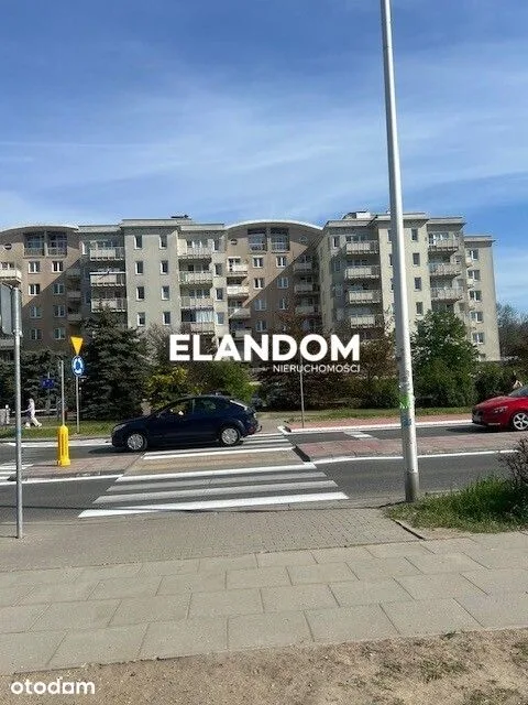 2 pokoje z miejscem parkingowym przy metrze