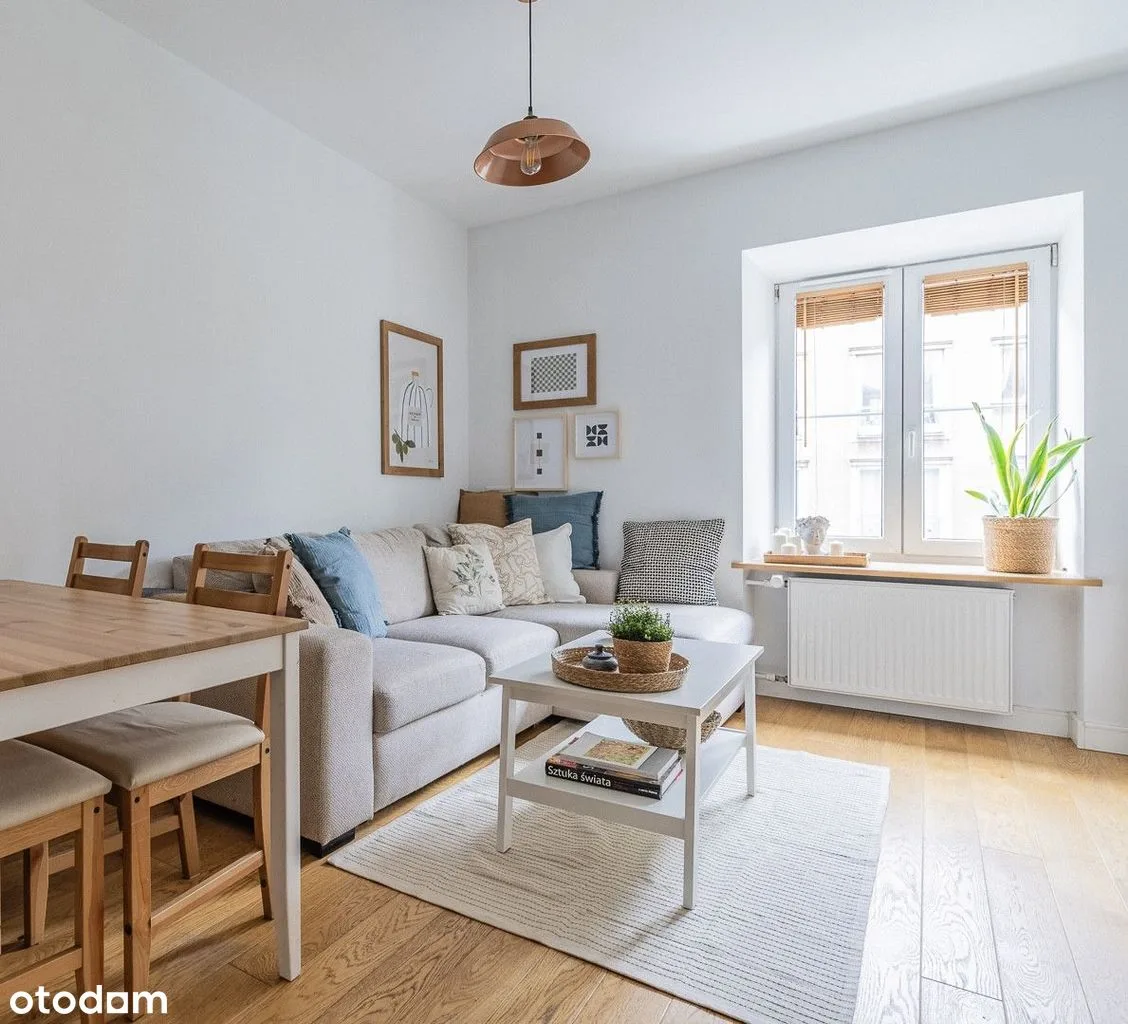 Two-bedroom apartment in Śródmieście