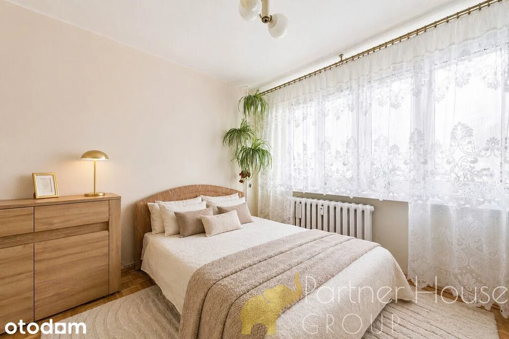 Three-bedroom apartment near Bemowo Metro