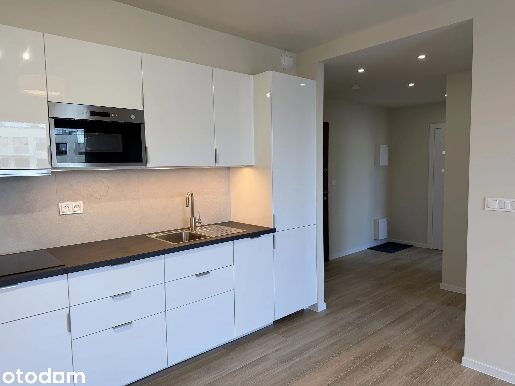 3-room apartment, balcony