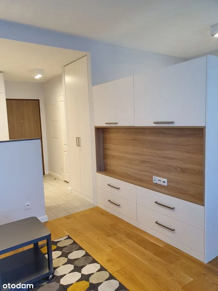 Mieszkanie 35 m² Garaż Loggia Jana Kazimierza Wola + Komórka