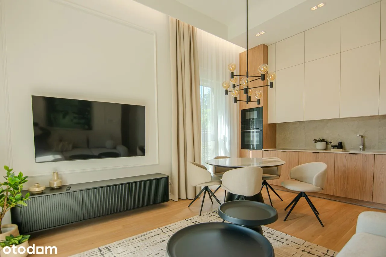 Czteropokojowy apartament na Domaniewskiej