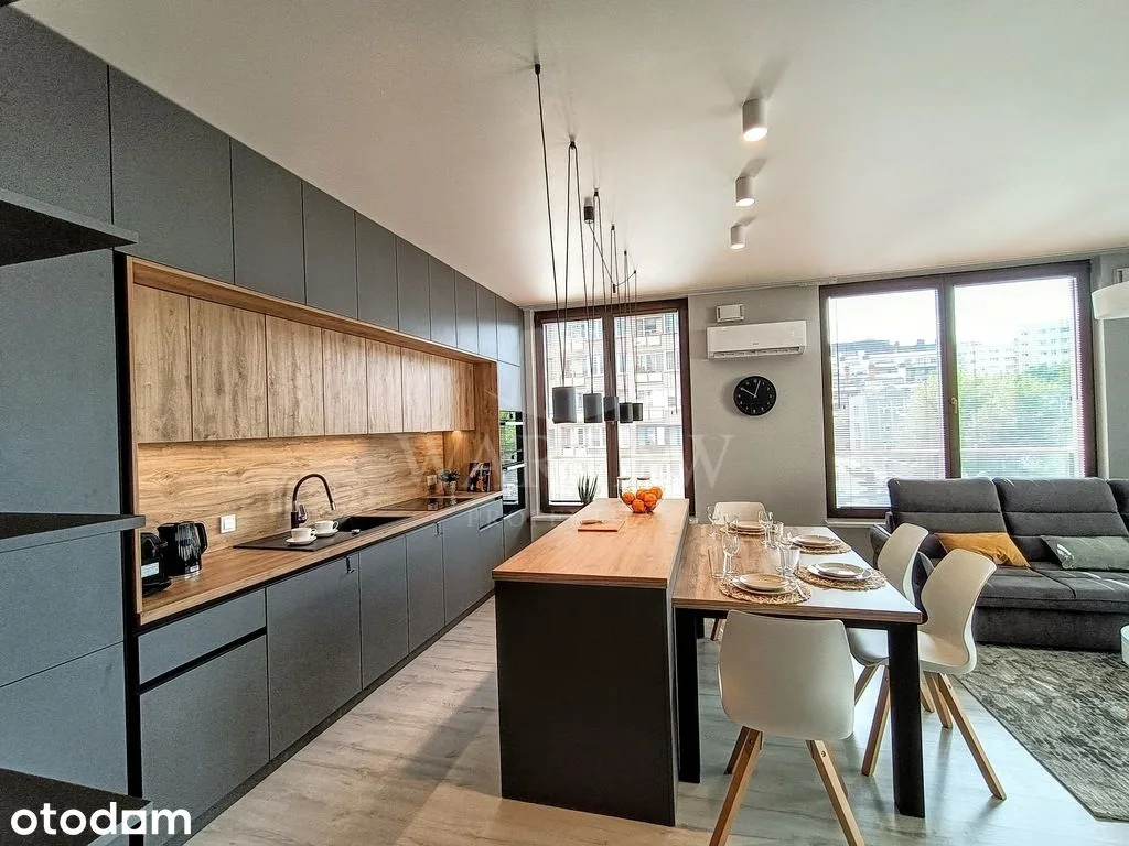 CENTRUM: klimatyzowany 3 pokojowy apartament