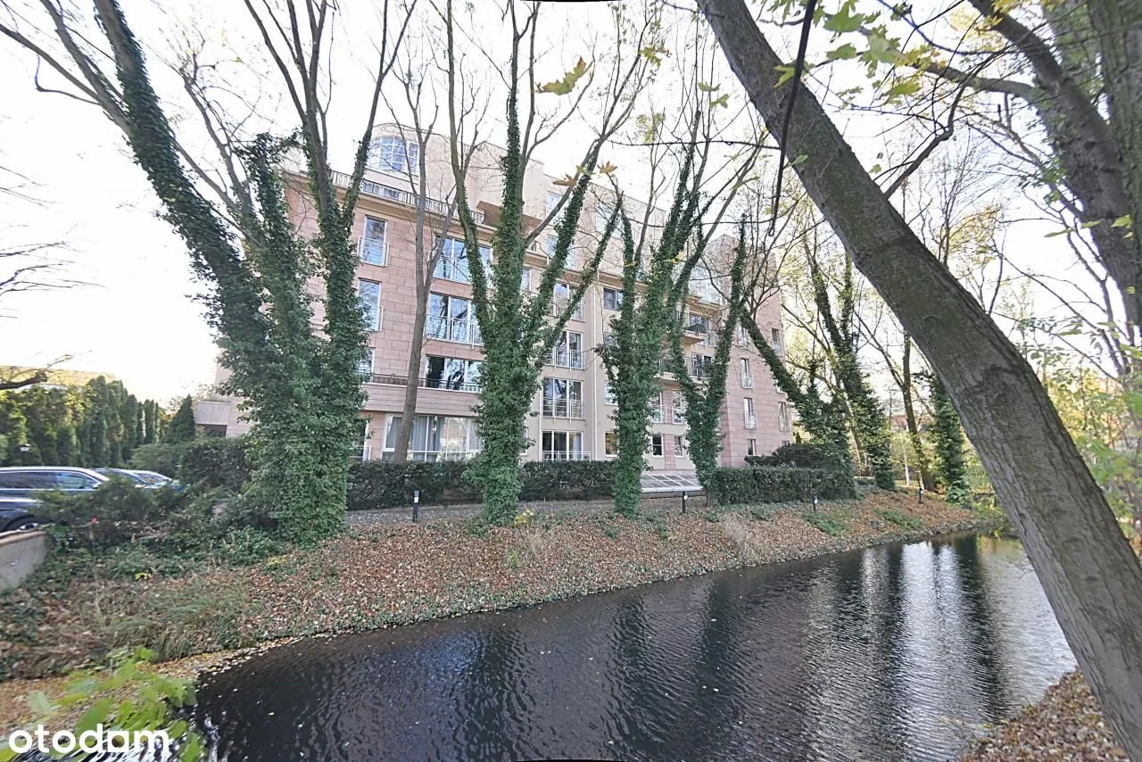 Luksusowy 5-pokojowy apartament do wynajęcia w centrum Warszawy