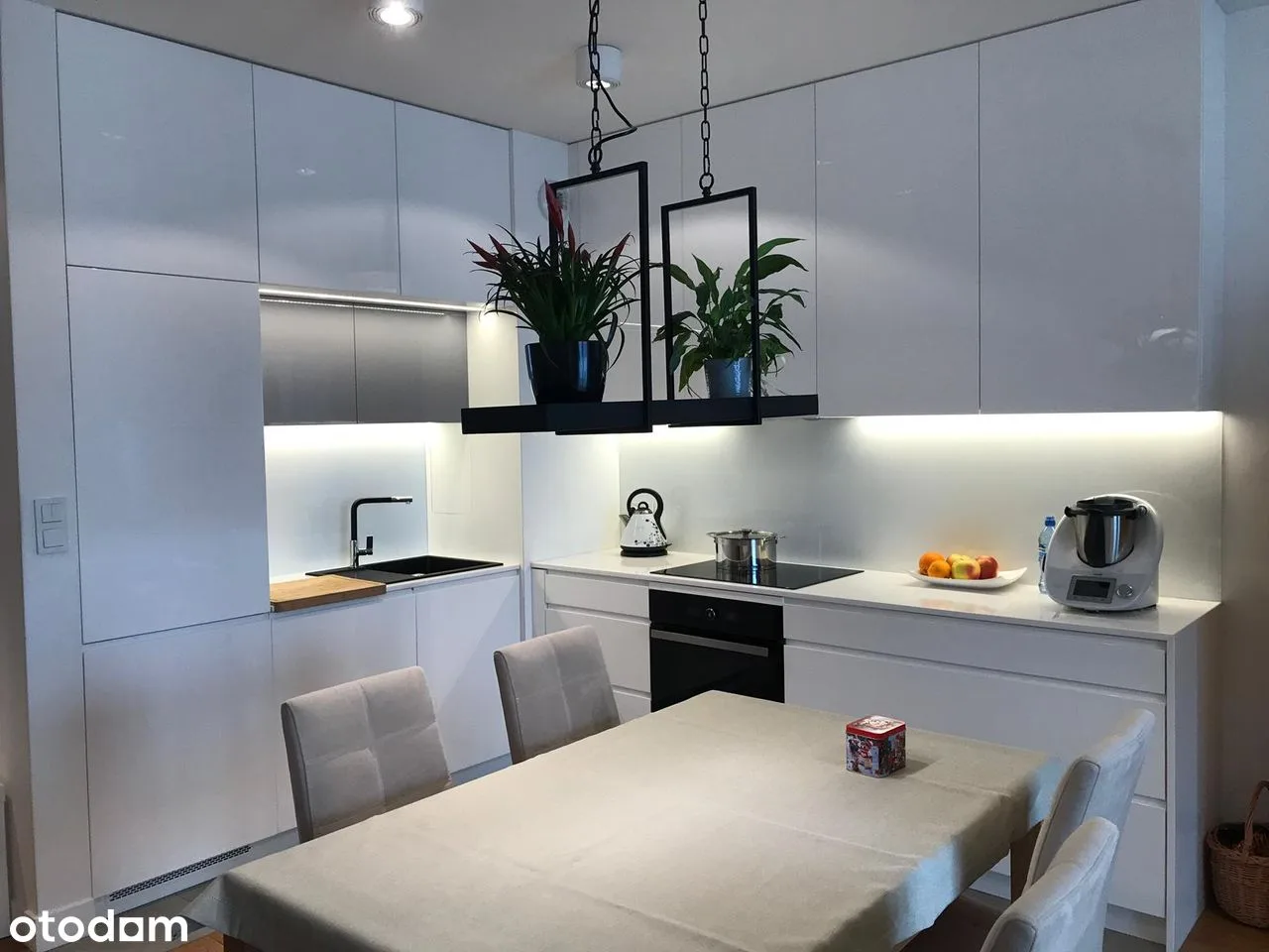 3-pokojowe mieszkanie (78 m²) róg: ul. Krasińskiego i ul. Anny German