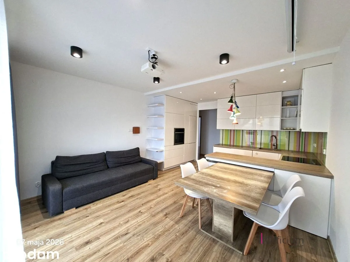 Квартира 4 кімнати, балкон 7 м²