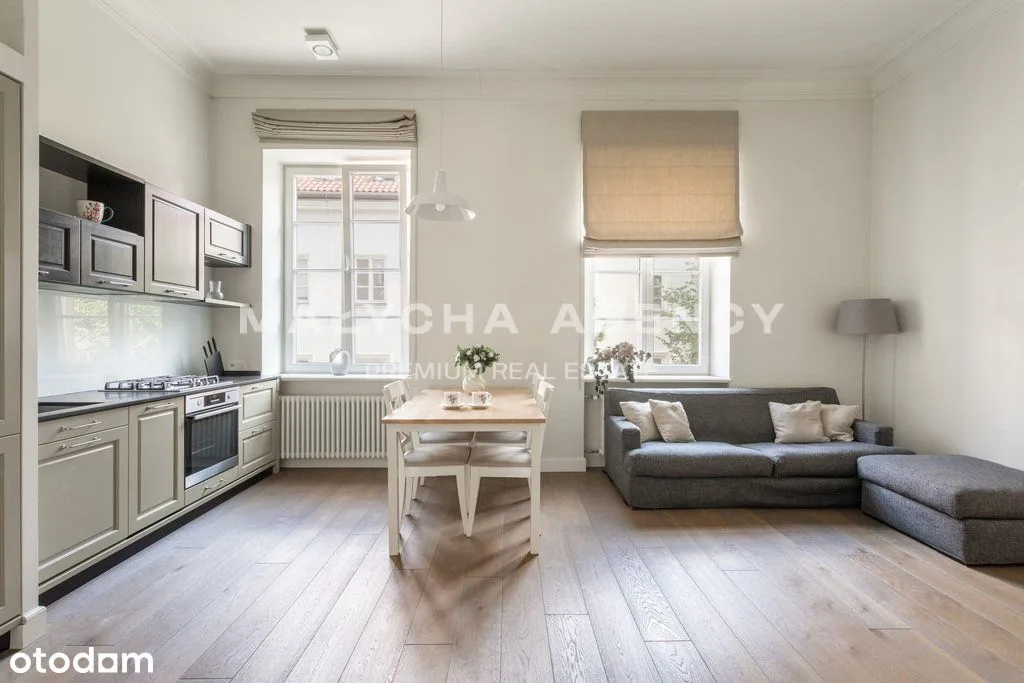 Stare Miasto klimatyczny apartament 2-pokojowy