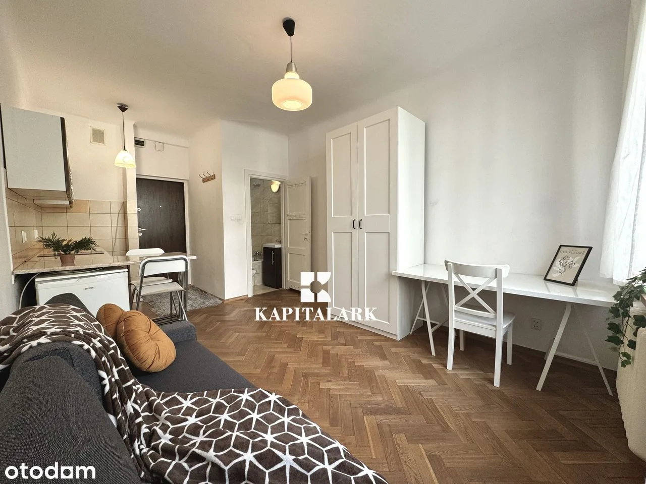 Kawalerka 18 m², Rakowiecka