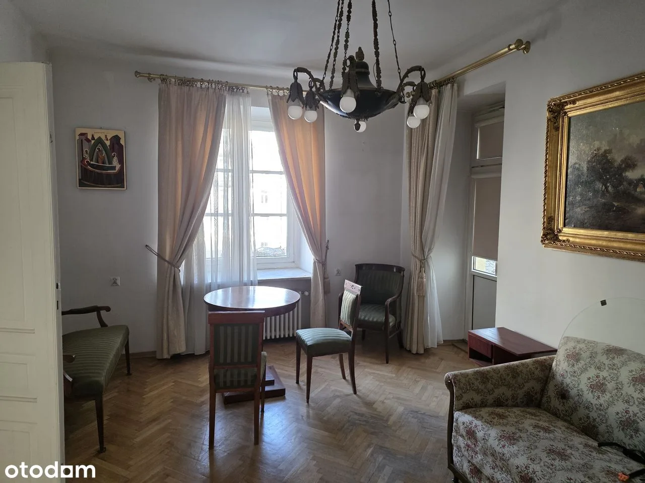 116 m², 4 rooms, balcony