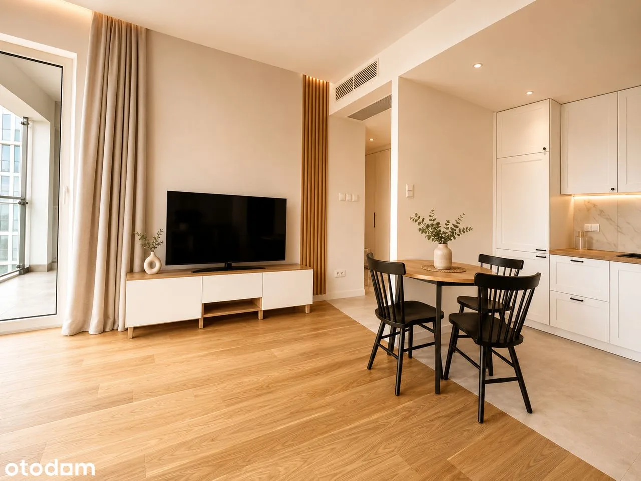 2 pokoje 43 m² balkon klimatyzacja