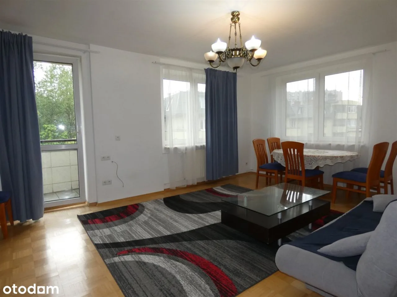 67,25 м², 3 комнаты, балкон