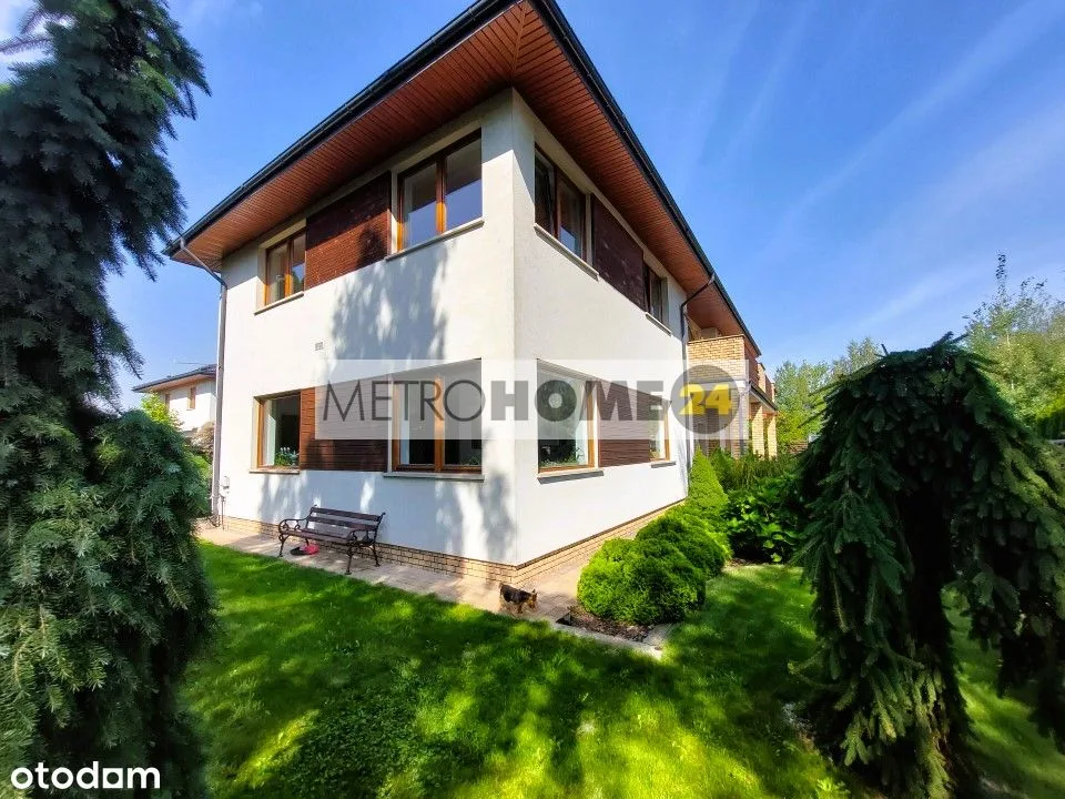 Luksusowy przestronny apartament w domu dwulokalowym - cicha okolica !