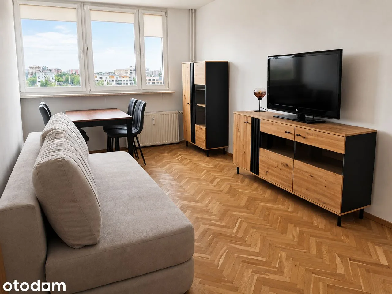 Żoliborz, 8th floor, Dworzec Gdański