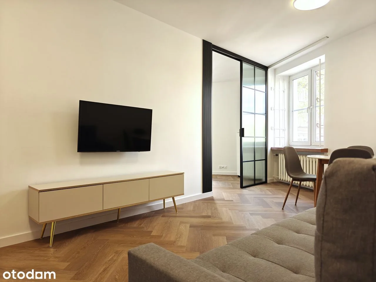 Старе Бєляни 50 м² парковка