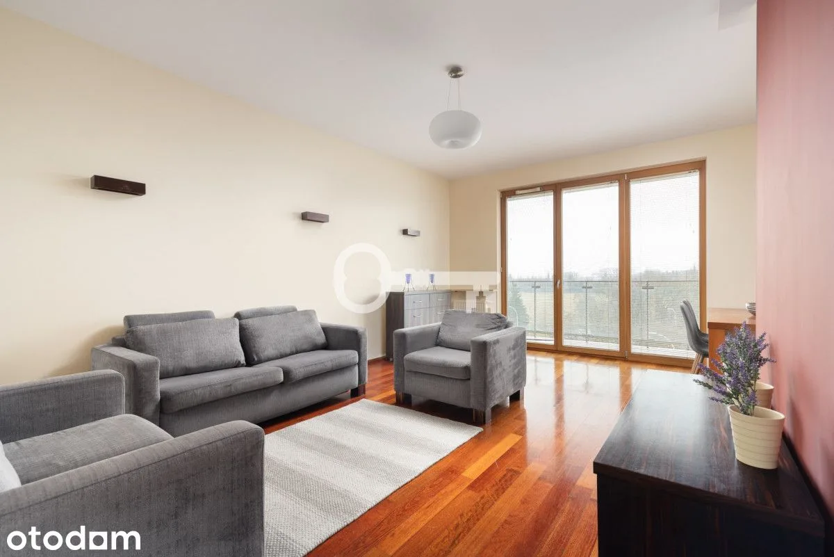 84 m², 4th floor, balcony