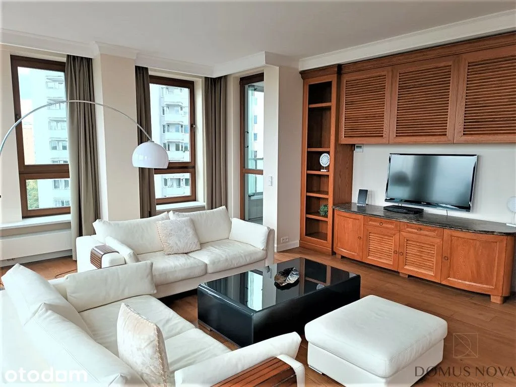 Trzypokojowy apartament-Żoliborz