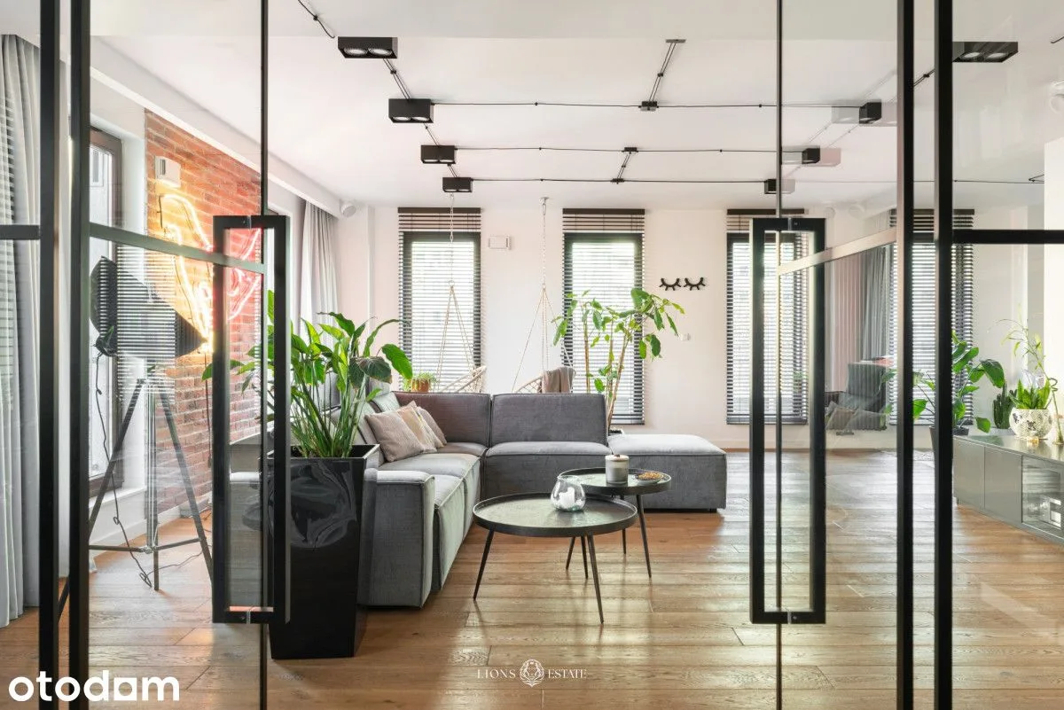 212 m² penthouse with terraces