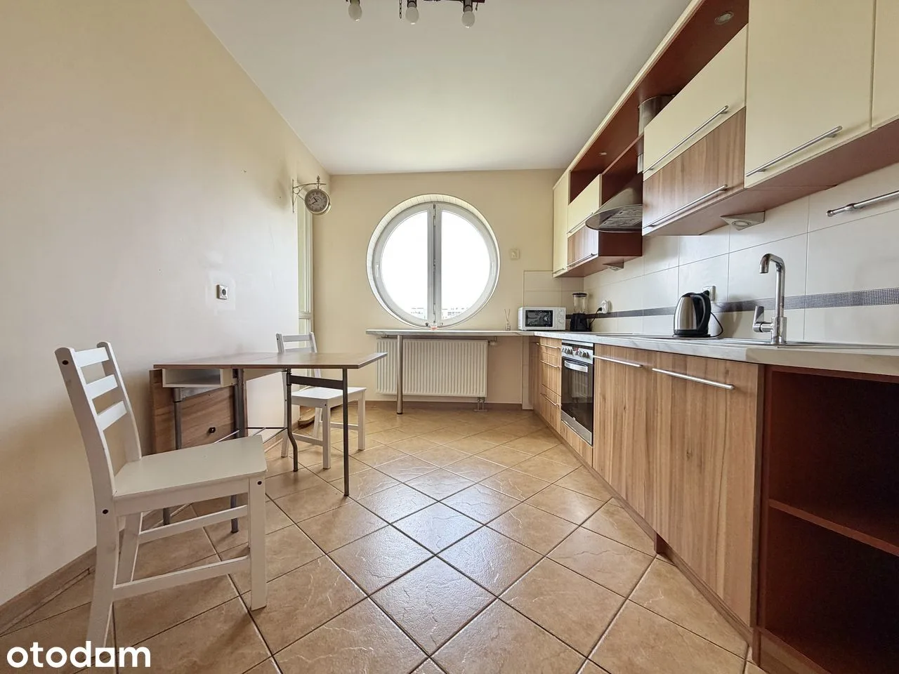 Mieszkanie 62 mkw (2 pokoje + kuchnia) z balkonem na Pradze Południe