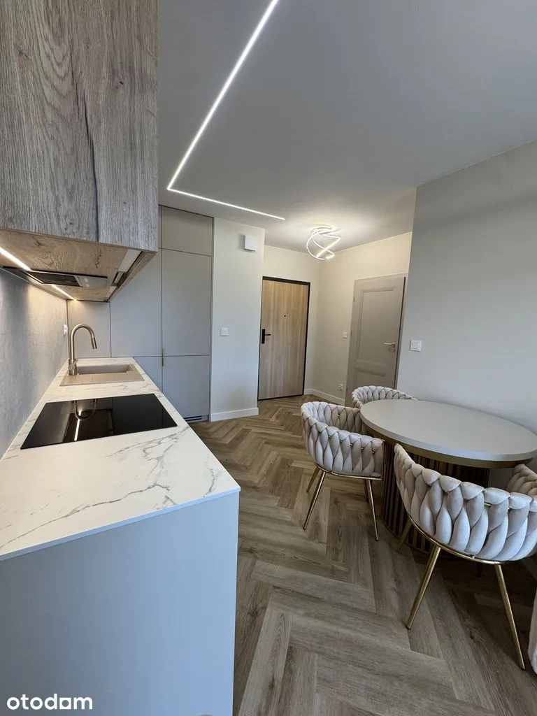 Mieszkanie 42 m² con balcón