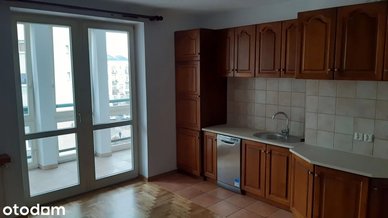 3 pokoje 2 łazienki garderoba loggia garaż 77 m² | Górnośląska 5