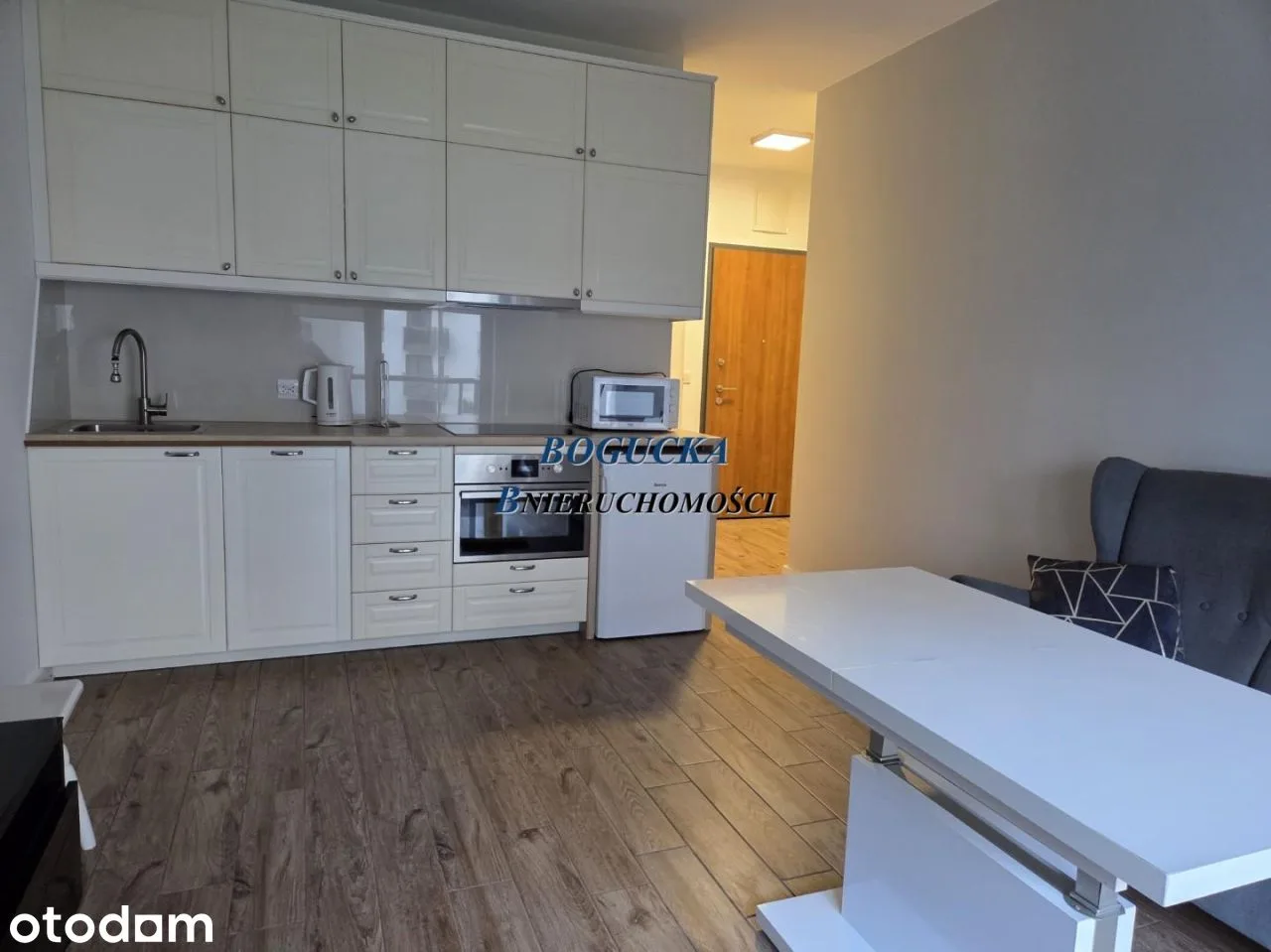 Mokotów Cybernetyki 2 rooms