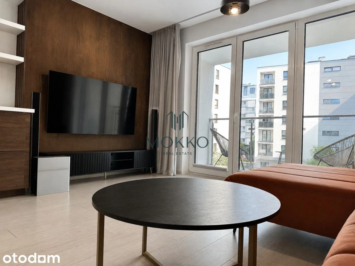 62 m², balcony, air conditioning