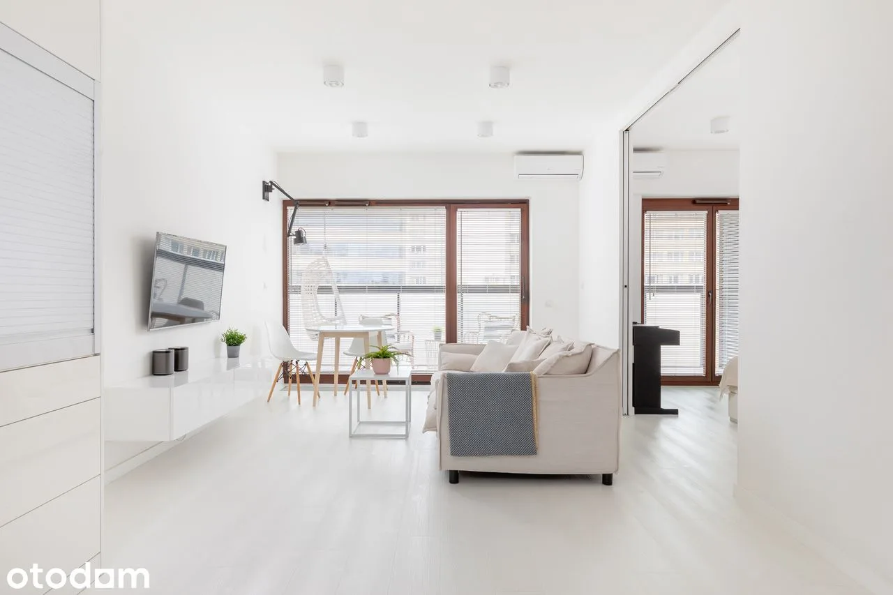 Jasny i Funkcjonalny Apartament | Mokotów | Metro Wierzbno | Ochrona