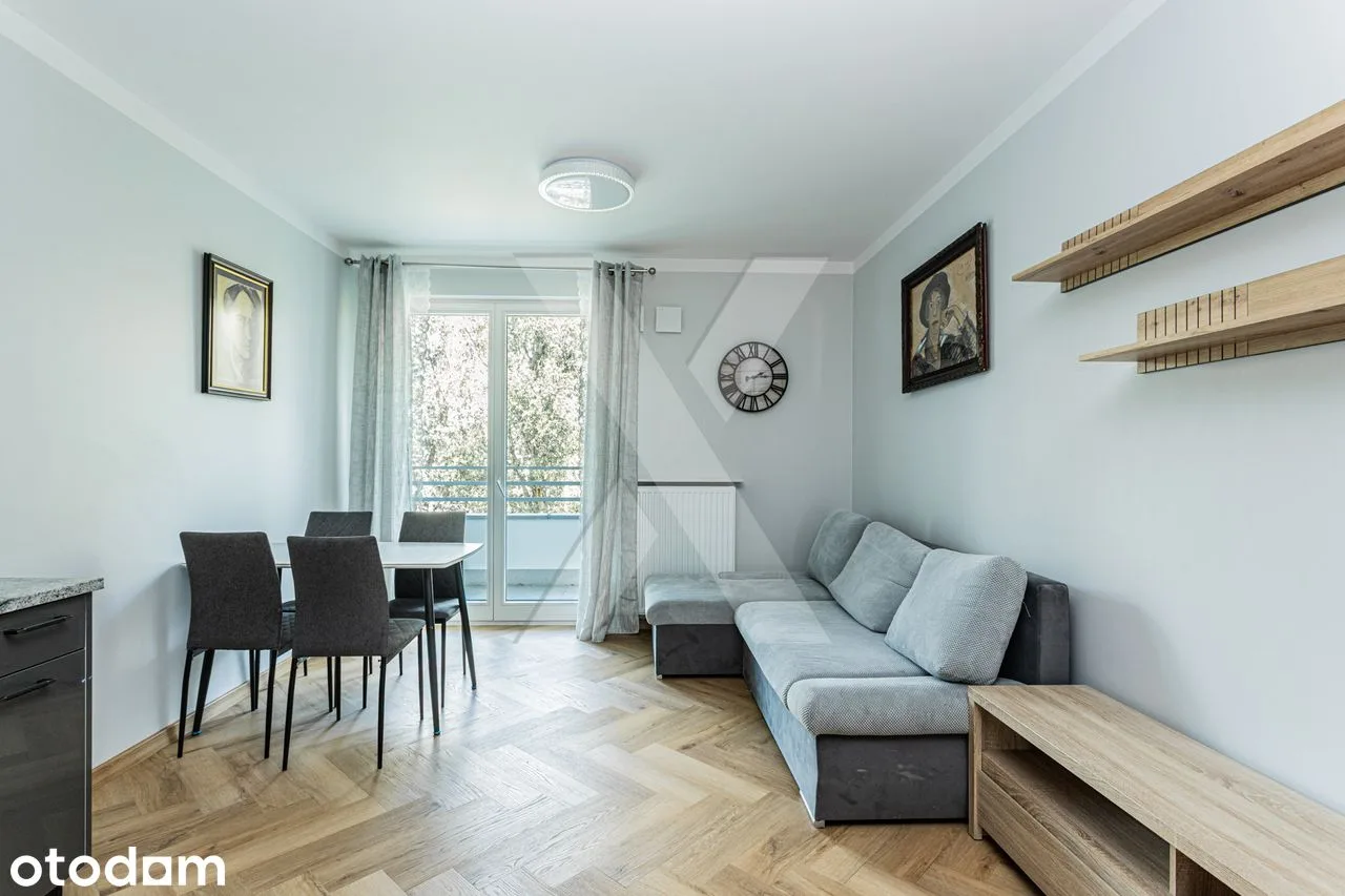 70 m² apartment, balcony