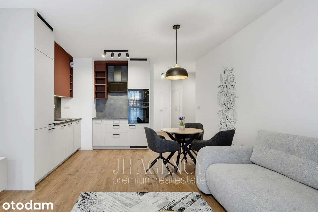 3 rooms with air conditioning