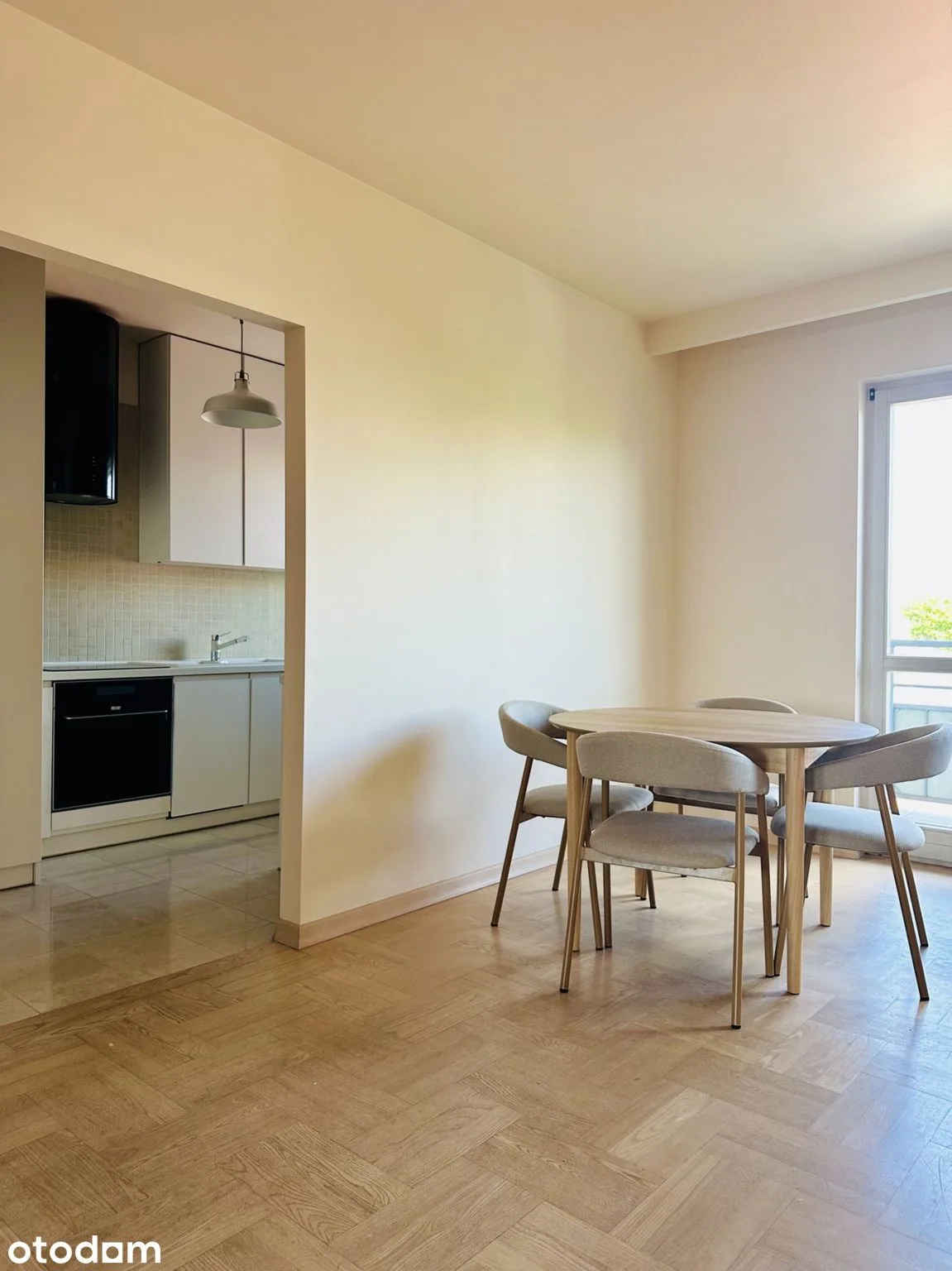 70 m² apartment, balcony