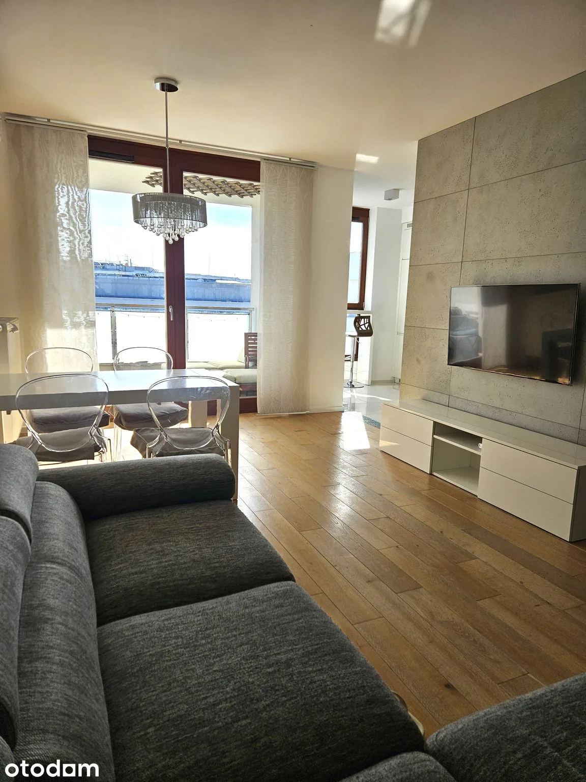 Przestronny apartament 60 m² z tarasem i miejscem garażowym