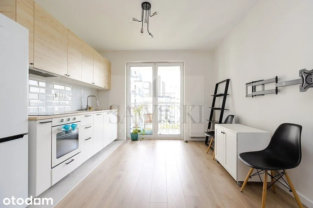 42 m², balcony, garage