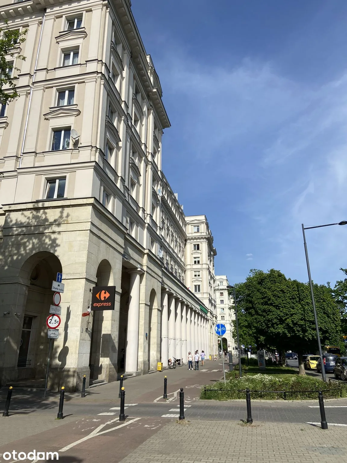 Okazja ! Metro Arsenał ! kawalerka ! oddzielna kuchnia ! Park !