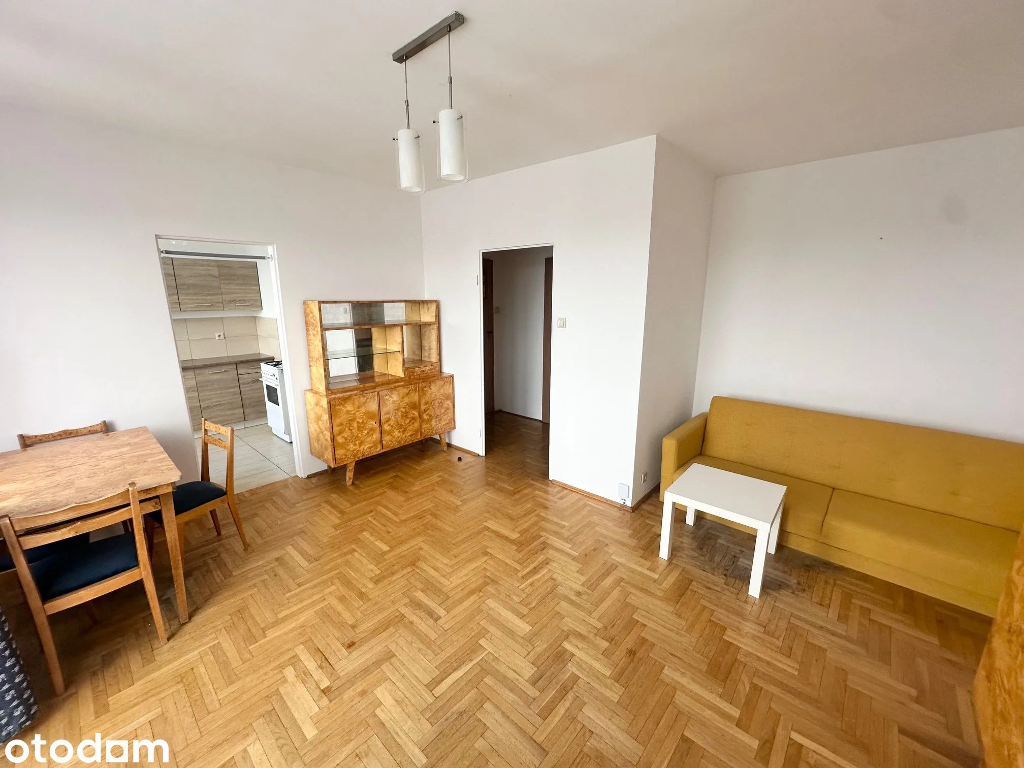 32 m², 7º piso, cocina separada