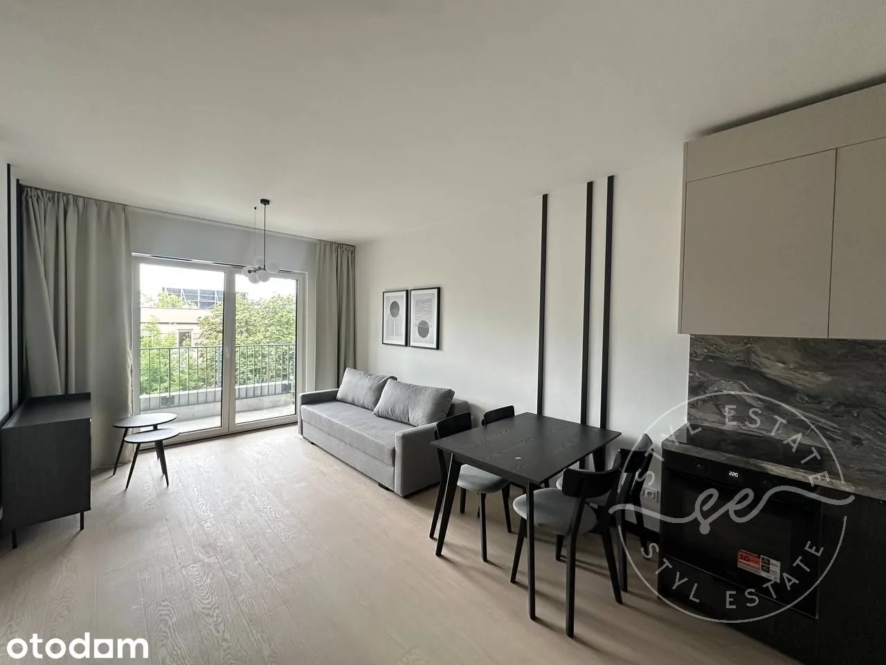 Piso 2 habitaciones, balcón