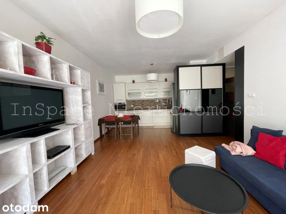 Żoliborz 51 m² con jardín