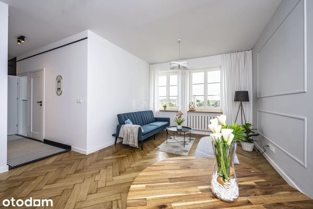 40 m², techos de 3 m, cerca del metro