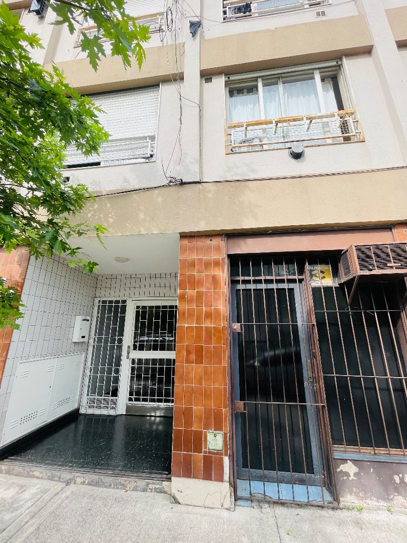 Departamento de 2 ambientes en Floresta