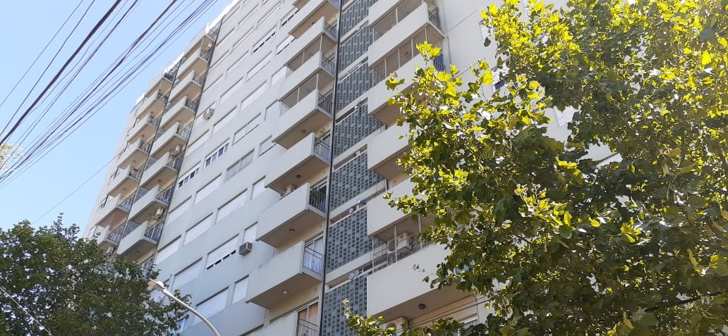 Apartamento de dois quartos em Lanús (Remedios de Escalada)