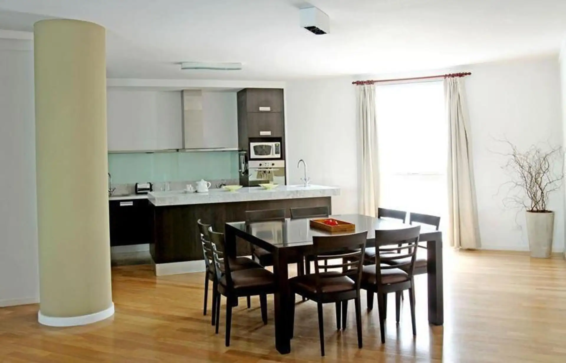 Departamento amoblado de 3 ambientes en Puerto Madero