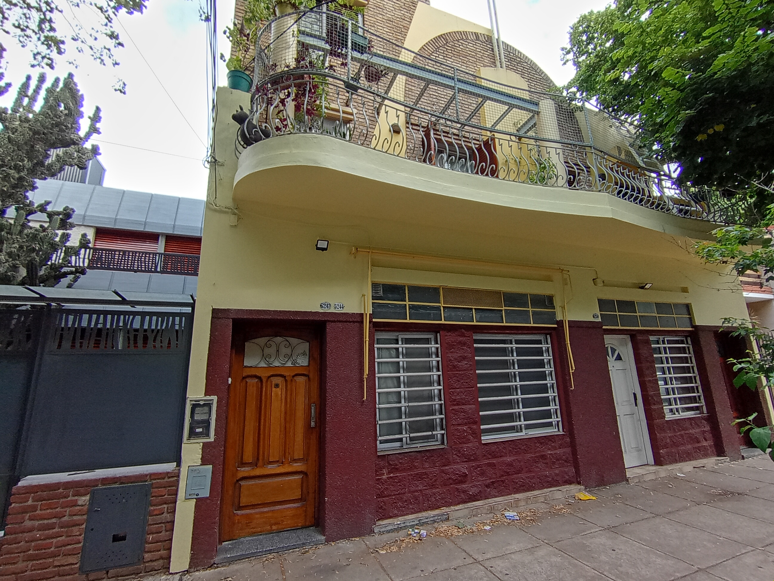 PH de 2 ambientes en alquiler en Monte Castro