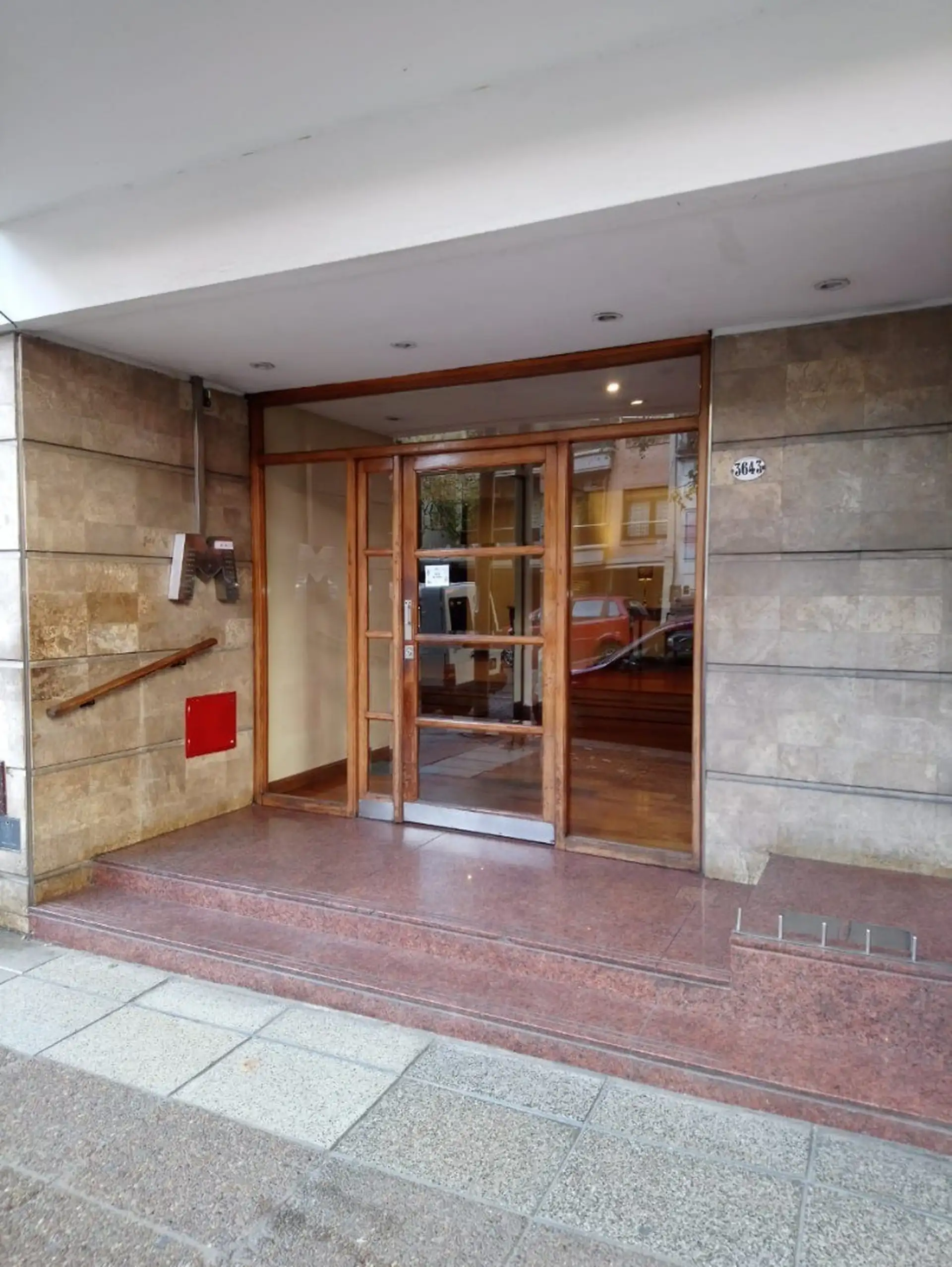 One-bedroom apartment with balcony in Almagro