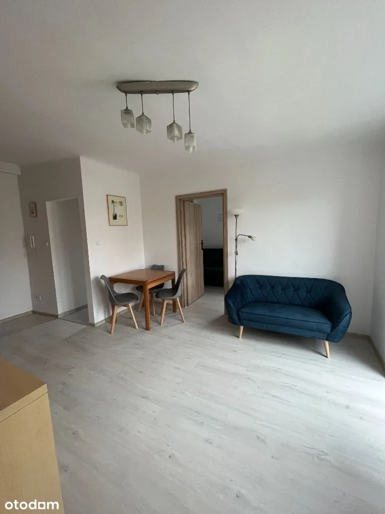 2 sypialnie + salon, ul. Trojdena, WUM