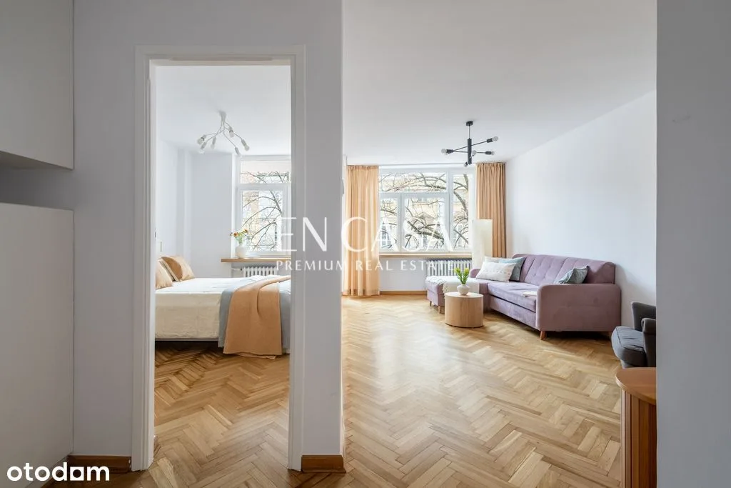 56 m², 2 pokoje, balkony