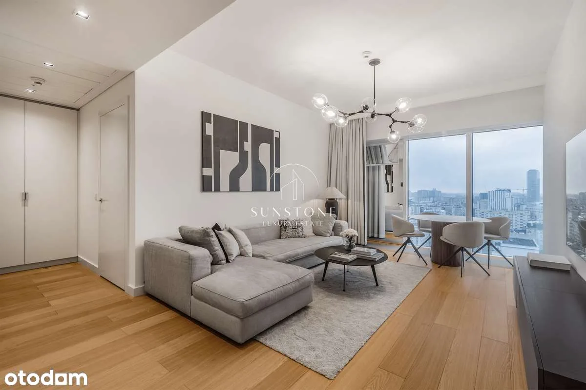 Apartament 67 m² Złota 44