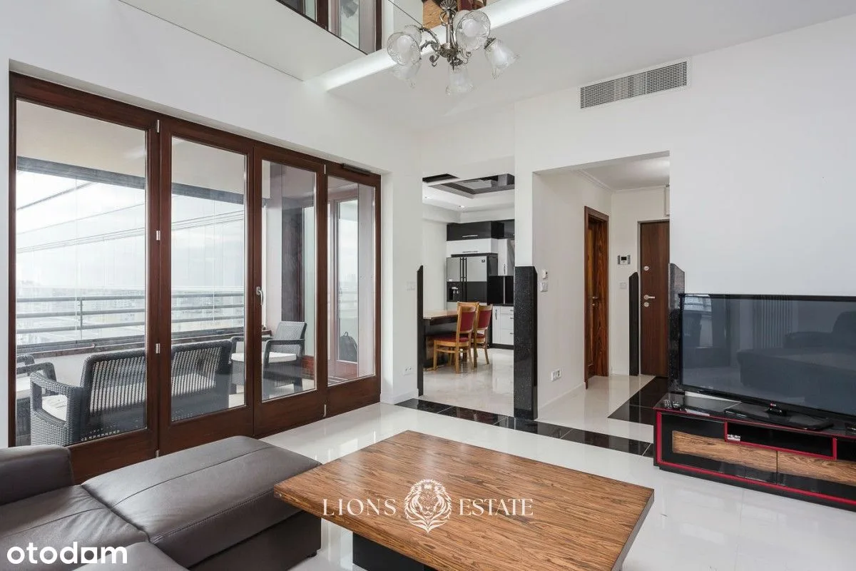 Przestronny apartment | Muranów | 3 pokoje