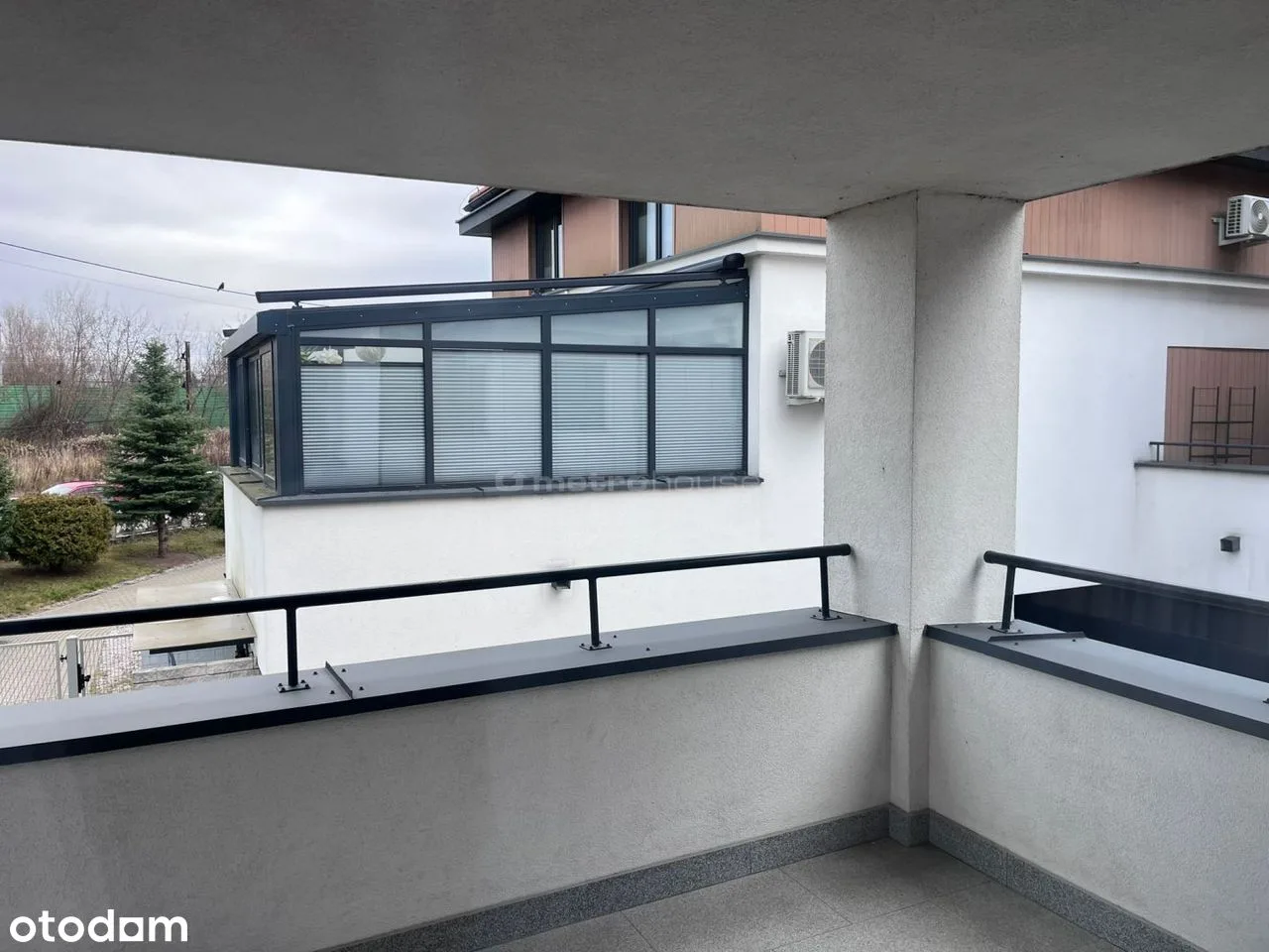Umeblowany apartament, 2 piętra, ogródek + garaż