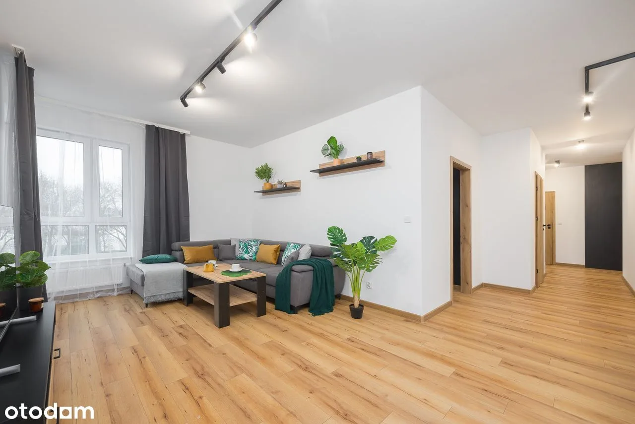 Duże mieszkanie z 2 łazienkami + 2 garaże klimatyzacja internet balkon