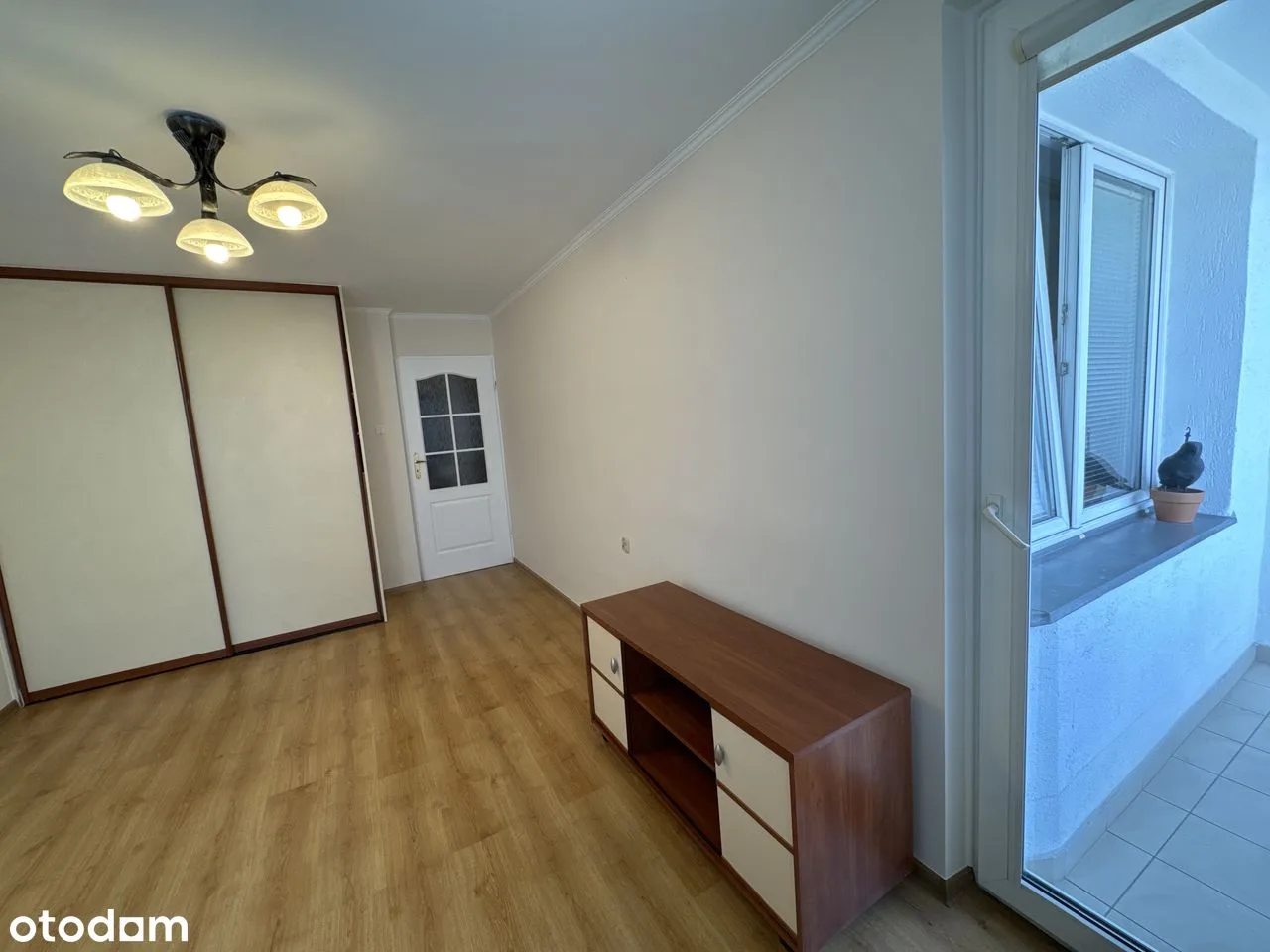 Apartamento de 1 quarto com varanda em Mokotów