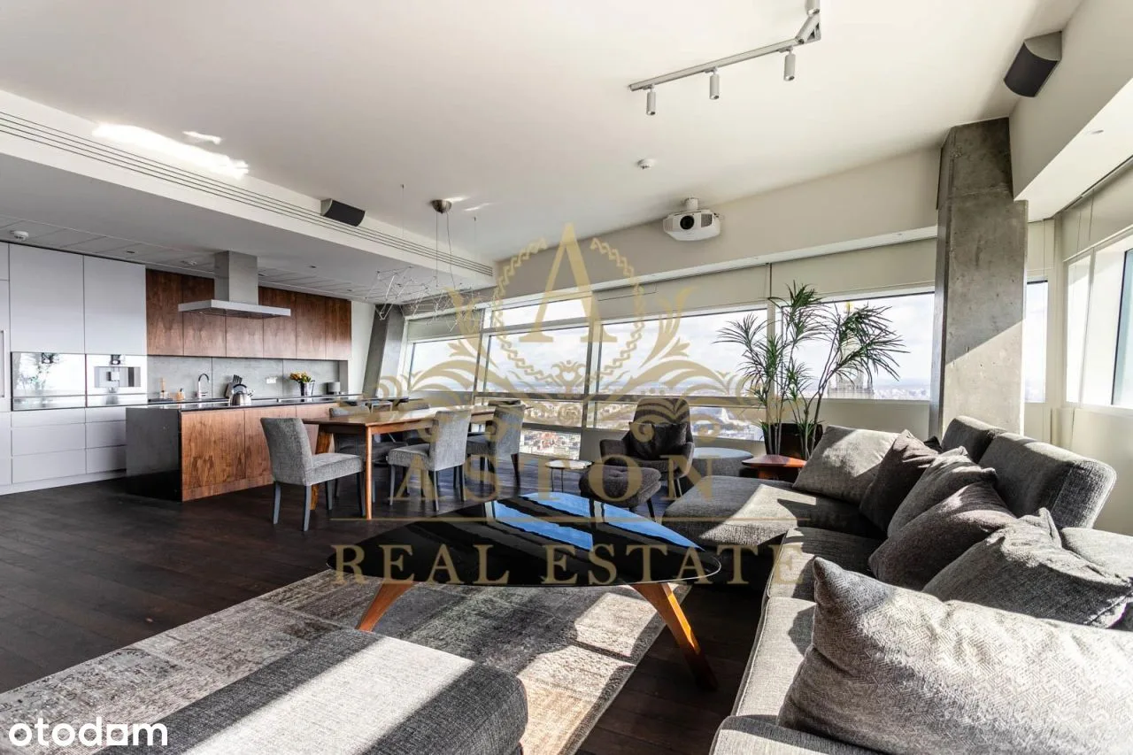 Unique apartment 204 sqm at 51 floor on Złota 44